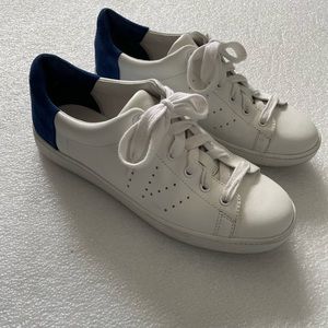 Vince Varin Two-Tone Leather Sneaker Plaster/Cobalt Women’s Size 6.5 M